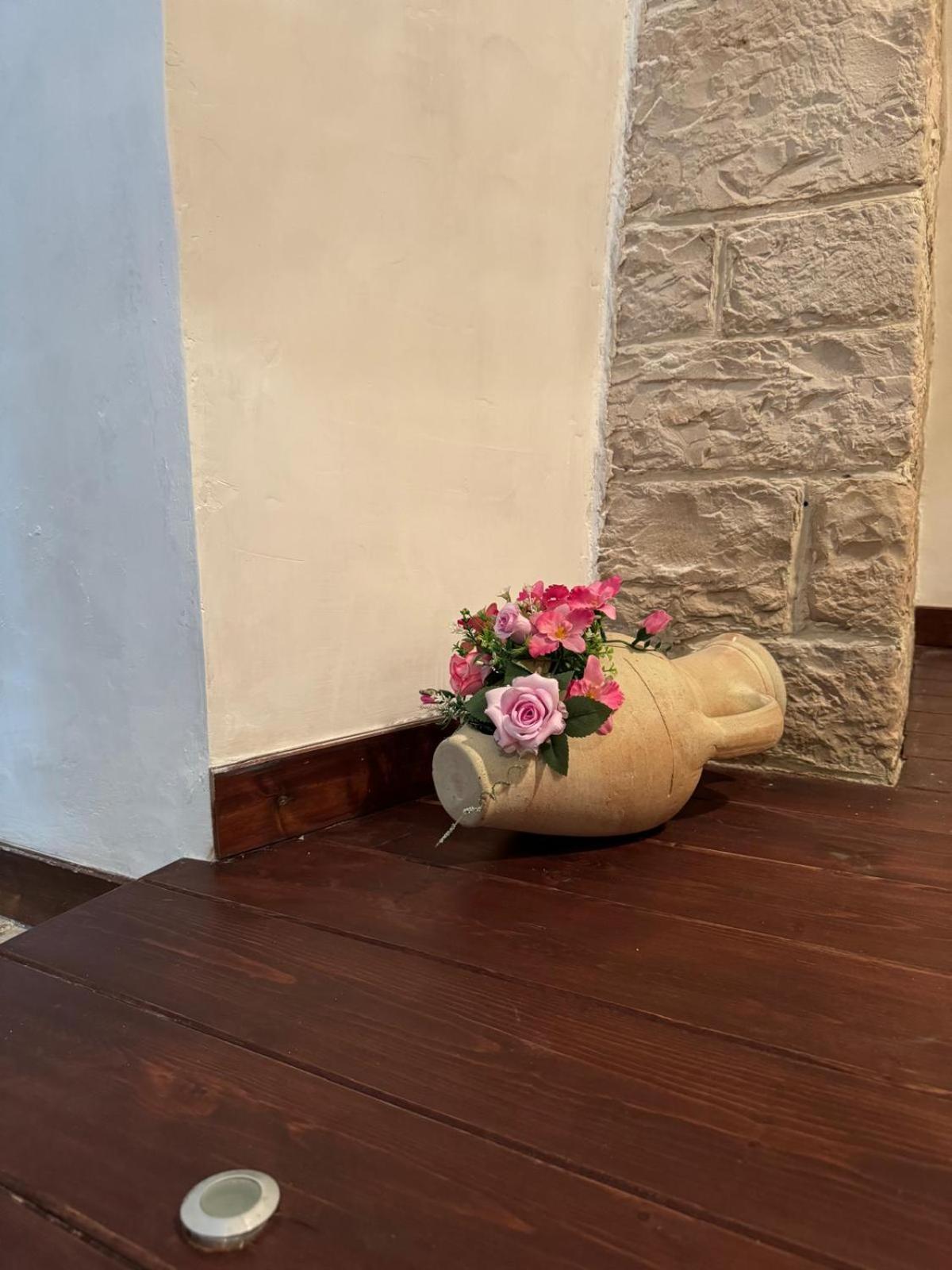 La Cattedrale Apartment บิสเชลเย ภายนอก รูปภาพ